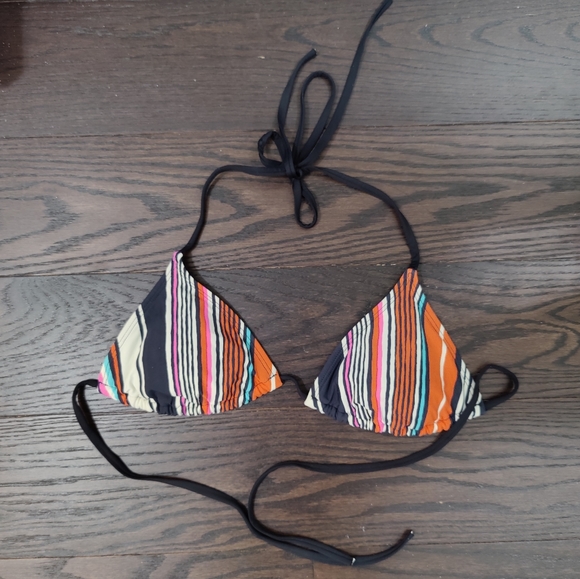 Roxy Bikini - Picture 2 of 6